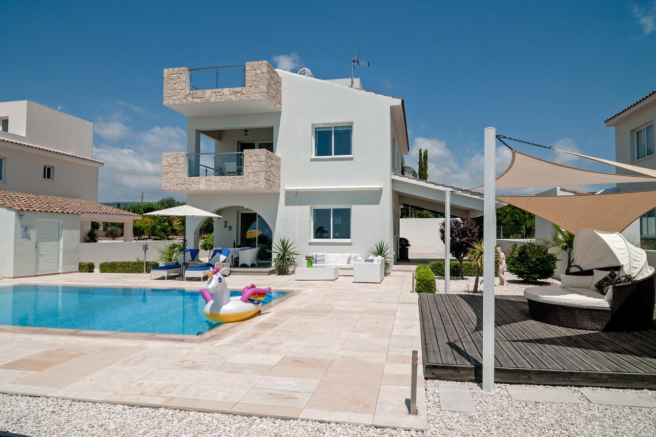 Villa Verdi: Luxury Villa With Private Pool 佩亚 外观 照片