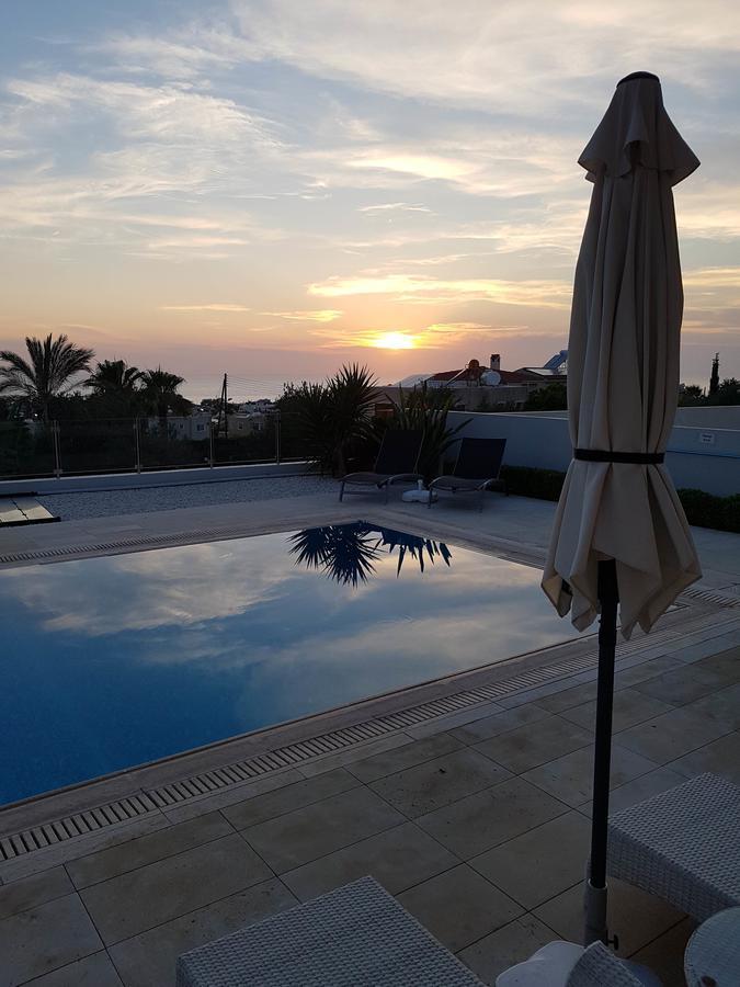Villa Verdi: Luxury Villa With Private Pool 佩亚 外观 照片